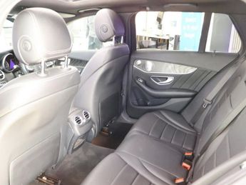 MERCEDES-BENZ C-CLASS 2.1 C220d AMG Line (Premium Plus) Estate 5dr Diesel 7G-Tronic+ E