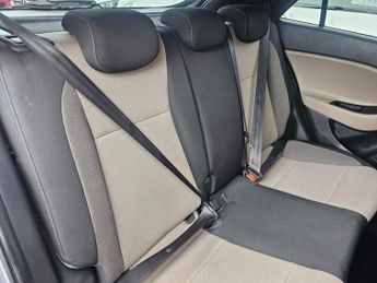 HYUNDAI I20 1.4 AUTOMATIC Premium Hatchback 5dr Petrol Auto Euro 6 (100 ps)