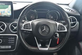 MERCEDES-BENZ A-CLASS 2.1 A220d AMG Line (Premium) Hatchback 5dr Diesel 7G-DCT Euro 6 