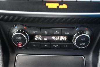 MERCEDES-BENZ A-CLASS 2.1 A220d AMG Line (Premium) Hatchback 5dr Diesel 7G-DCT Euro 6 