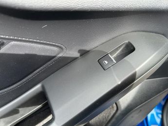 FORD FOCUS 1.0T EcoBoost ST-Line Hatchback 5dr Petrol Manual Euro 6 (s/s) (