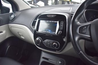 RENAULT CAPTUR 1.5 dCi ENERGY GT Line SUV 5dr Diesel Manual Euro 6 (s/s) (90 ps