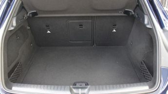 MERCEDES-BENZ GLA 1.6 GLA200 AMG Line SUV 5dr Petrol 7G-DCT Euro 6 (s/s) (156 ps)