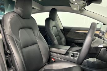 TESLA Model 3 Saloon 4dr Electric Auto RWD (241 bhp) Fixed Panoramic Glass Roo