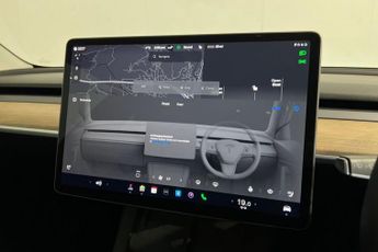 TESLA Model 3 Saloon 4dr Electric Auto RWD (241 bhp) Fixed Panoramic Glass Roo