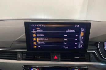 AUDI A4 AVANT 2.0 TDI 30 Technik Estate 5dr Diesel S Tronic Euro 6 (s/s) (136 