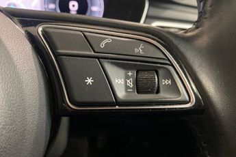 AUDI A4 AVANT 2.0 TDI 30 Technik Estate 5dr Diesel S Tronic Euro 6 (s/s) (136 