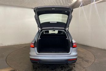 AUDI A4 AVANT 2.0 TDI 30 Technik Estate 5dr Diesel S Tronic Euro 6 (s/s) (136 