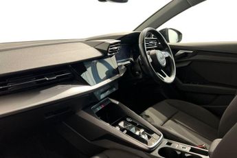 AUDI A3 1.0 TFSI 30 Technik Sportback 5dr Petrol S Tronic Euro 6 (s/s) (