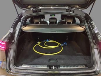 MERCEDES-BENZ EQC EQC 400 80kWh AMG Line (Premium Plus) SUV 5dr Electric Auto 4MAT