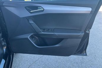 SEAT LEON 1.4 eHybrid 13kWh FR Hatchback 5dr Petrol Plug-in Hybrid DSG Eur