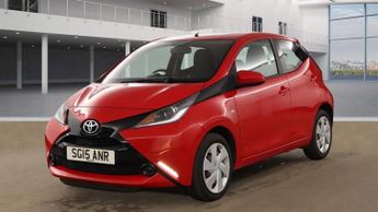 TOYOTA AYGO 1.0 VVT-i x-play Hatchback 5dr Petrol Manual Euro 5 Euro 5 (68 p