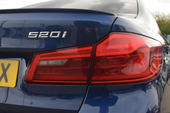 BMW 5 SERIES 2.0 520i GPF M Sport Saloon 4dr Petrol Auto Euro 6 (s/s) (184 ps