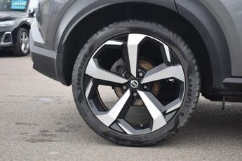 NISSAN JUKE 1.0 DIG-T Tekna SUV 5dr Petrol DCT Auto Euro 6 (s/s) (114 ps)