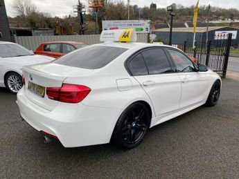 BMW 3 SERIES 3.0 340i M Sport Saloon 4dr Petrol Auto Euro 6 (s/s) (326 ps)