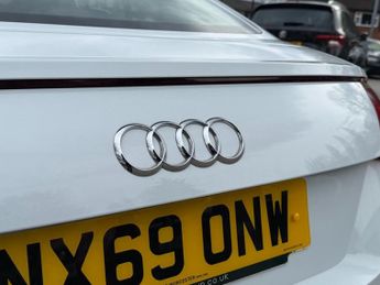 AUDI TT 2.0 TFSI 40 S line Coupe 3dr Petrol S Tronic Euro 6 (s/s) (197 p