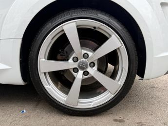 AUDI TT 2.0 TFSI 40 S line Coupe 3dr Petrol S Tronic Euro 6 (s/s) (197 p