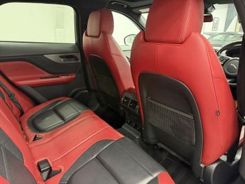 JAGUAR F-PACE 3.0 D300 V6 S SUV 5dr Diesel Auto AWD Euro 6 (s/s) (300 ps)