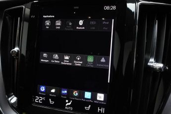 VOLVO XC60 2.0 T4 Edition SUV 5dr Petrol Auto Euro 6 (s/s) (190 ps)