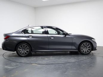 BMW 3 SERIES 2.0 330e 12kWh M Sport Saloon 4dr Petrol Plug-in Hybrid Auto Eur