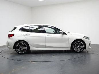 BMW 1 SERIES 1.5 116d M Sport (LCP) Hatchback 5dr Diesel DCT Euro 6 (s/s) (11