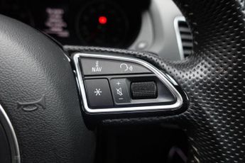 AUDI Q3 1.4 TFSI CoD Black Edition SUV 5dr Petrol S Tronic Euro 6 (s/s) 