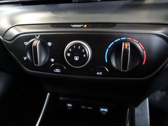 HYUNDAI I20 1.0 T-GDi Advance Hatchback 5dr Petrol DCT Euro 6 (s/s) (100 ps)