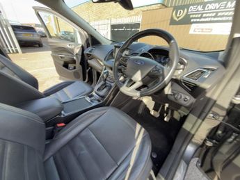 FORD KUGA 2.0 TDCi Titanium X SUV 5dr Diesel Powershift AWD Euro 6 (s/s) (