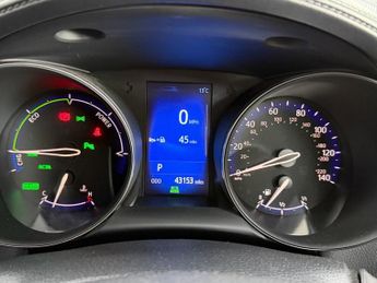 TOYOTA C-HR 1.8 VVT-h Dynamic SUV 5dr Petrol Hybrid CVT Euro 6 (s/s) (122 ps