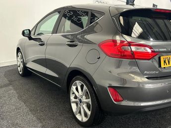 FORD FIESTA 1.0T EcoBoost Titanium Hatchback 5dr Petrol Auto Euro 6 (s/s) (1