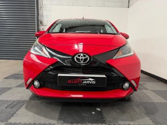 TOYOTA AYGO 1.0 VVT-i x-pression x-wave 5dr Petrol x-shift Euro 5 Euro 5 (68
