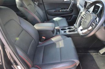 KIA SPORTAGE 1.6 CRDi MHEV GT-Line S SUV 5dr Diesel Hybrid DCT AWD Euro 6 (s/