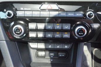 KIA SPORTAGE 1.6 CRDi MHEV GT-Line S SUV 5dr Diesel Hybrid DCT AWD Euro 6 (s/