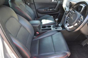 KIA SPORTAGE 1.6 CRDi MHEV GT-Line S SUV 5dr Diesel Hybrid Manual Euro 6 (s/s