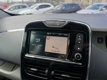 RENAULT ZOE 22kWh Dynamique Intens Hatchback 5dr Electric Auto (88 bhp)