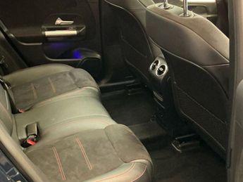 MERCEDES-BENZ EQA EQA 250 66.5kWh AMG Line SUV 5dr Electric Auto (190 ps)