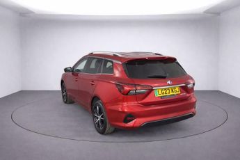 MG MG5 61.1kWh Trophy Long Range Estate 5dr Electric Auto (156 ps)