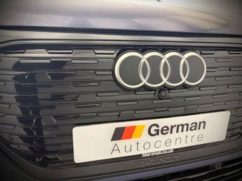 AUDI Q4 E-TRON 40 S line SUV 5dr Electric Auto 82kWh (204 ps)
