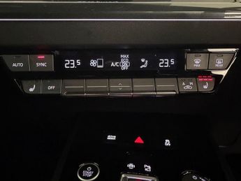 AUDI Q4 E-TRON 40 S line SUV 5dr Electric Auto 82kWh (204 ps)
