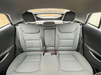 HYUNDAI IONIQ 38.3kWh Premium Hatchback 5dr Electric Auto (136 ps)