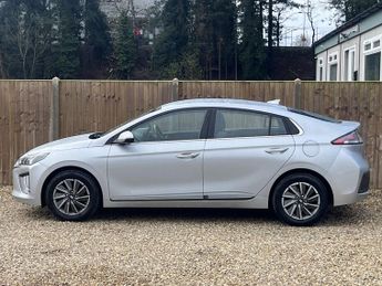 HYUNDAI IONIQ 38.3kWh Premium Hatchback 5dr Electric Auto (136 ps)