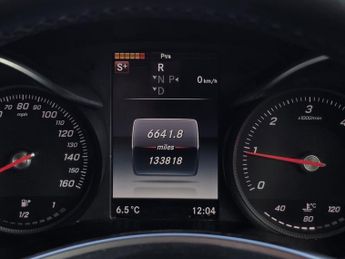 MERCEDES-BENZ GLC 2.1 GLC220d AMG Line SUV 5dr Diesel G-Tronic 4MATIC Euro 6 (s/s)