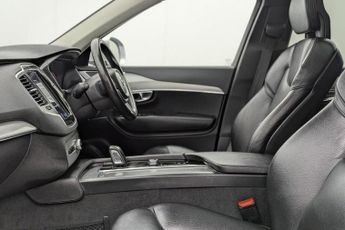 VOLVO XC90 2.0 B5 MHEV Momentum SUV 5dr Diesel Hybrid Auto 4WD Euro 6 (s/s)