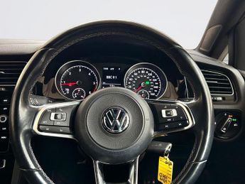 VOLKSWAGEN GOLF 2.0 TDI R-Line Hatchback 5dr Diesel DSG Euro 6 (s/s) (150 ps)