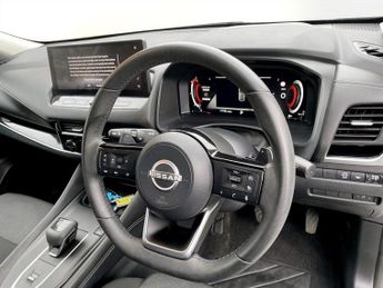 NISSAN QASHQAI 1.3 DIG-T MHEV N-Connecta SUV 5dr Petrol Hybrid XTRON Euro 6 (s/
