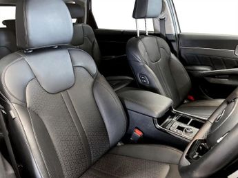 KIA SORENTO 1.6 h T-GDi 3 SUV 5dr Petrol Hybrid Auto AWD Euro 6 (s/s) (226 b
