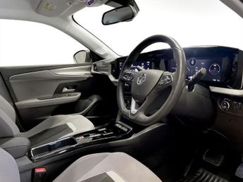 VAUXHALL MOKKA ELECTRIC 50kWh Elite Premium SUV 5dr Electric Auto (136 ps)
