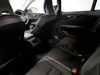 VOLVO V60 2.0 D3 Momentum Plus Estate 5dr Diesel Auto Euro 6 (s/s) (150 ps