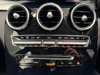 MERCEDES-BENZ C-CLASS 2.0 C200 SE Saloon 4dr Petrol 7G-Tronic+ Euro 6 (s/s) (184 ps)