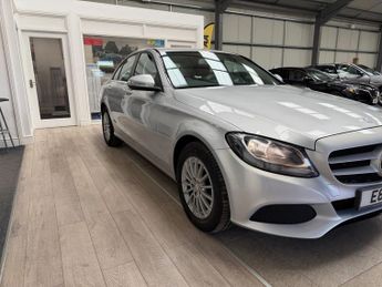 MERCEDES-BENZ C-CLASS 2.0 C200 SE Saloon 4dr Petrol 7G-Tronic+ Euro 6 (s/s) (184 ps)